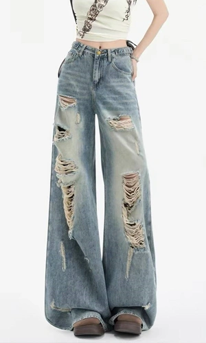 Destroy wash ripped denim jeans finishing