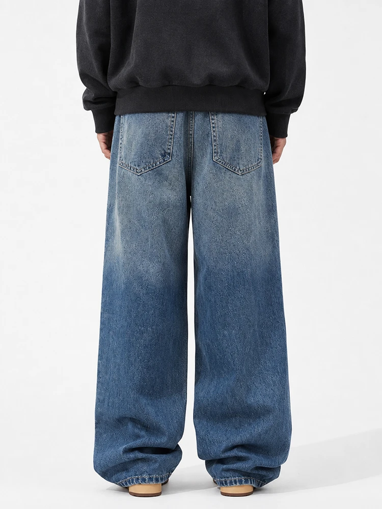 Back fit and wash review during the jeans sampling process
